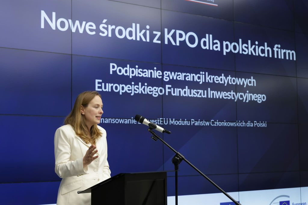 Fot.:Katarzyna Pełczyńska-Nałęcz, Minister Funduszy i Polityki
Regionalnej, podczas wystąpienia otwierającego. Źródło: MFiPR.